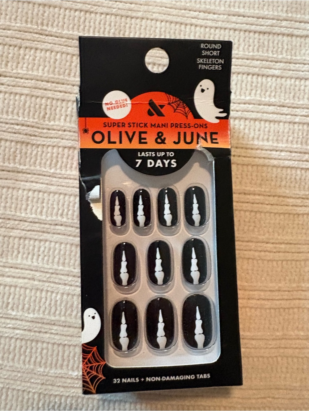 Olive & June Black Press-On Nails with White Skeleton Fingers Design Halloween